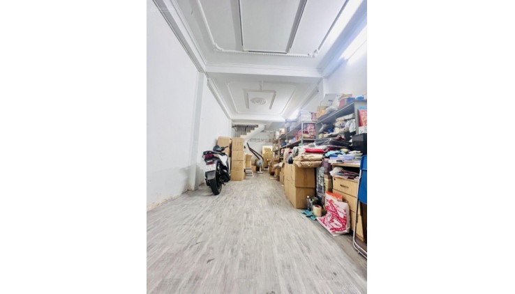 HXH vào nhà, Lũy Bán Bích tiếp gáp Độc Lập 63m2 2T gần chợ, giá chỉ 6 tỉ...