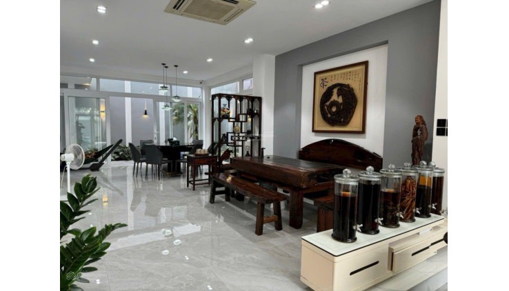 Bán biệt thự Làng Đại Học Phước Kiển Nhà Bè - nhà mới đẹp