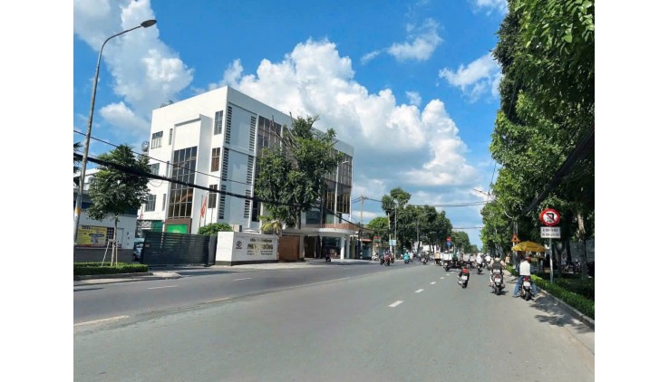 Siêu phẩm 5 tầng HXT Quang Trung 80m2 có thang máy 6PN master NT xịn gần Emart chỉ 13.8 tỷ