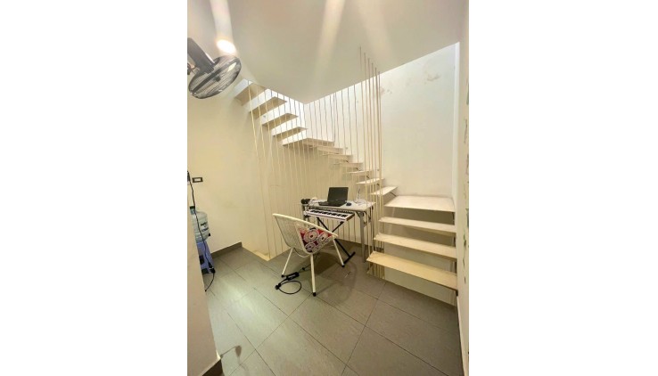NHÀ 5 TẦNG BÌNH THẠNH - THIẾT KẾ ĐẸP - CHO THUÊ 15.5TR/THÁNG - chỉ hơn 5 tỷ