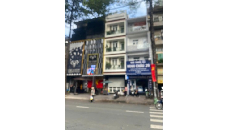 *VIP QUẬN 5 GIÁP SÁT QUẬN 1-Mặt Tiền Kinh Doanh 2 Chiều Trần Hưng Đạo Nhỉnh 300Tr/m2