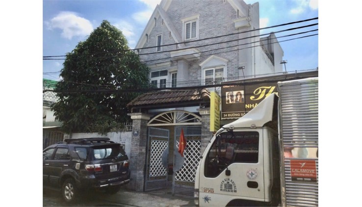 Biệt Thự Mặt Tiền Đường Số 10, P. Linh Đông. 8x20m, 3 Tầng, Tặng Nội thất, chỉ 16 tỷ
