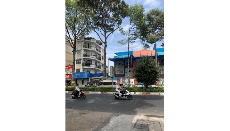 Khu An Đông Q5 Nhà Đẹp Hẻm Ôtô Tải né, 4Tầng CN49,5m2- Vị Trí Đẹp, Vào Ở Ngay.12TỶ Hơn