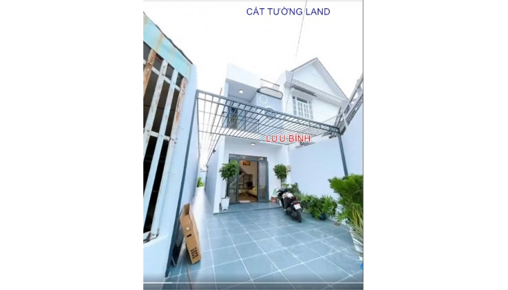 Mặt Tiền SONG HÀNH, Hóc Môn. 5x38m, Nhà trệt Lầu, 3PN, Sân Vườn, Chỉ 5.7 tỷ