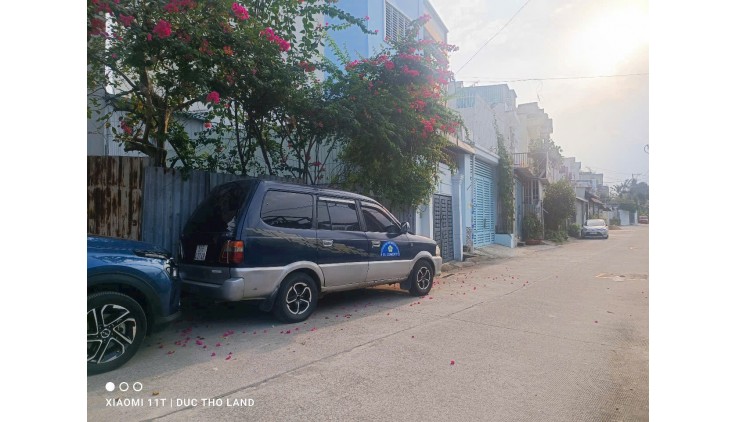 Bán Nhà đẹp hẻm to 8m xe hơi đậu tránh TL41, 76m2, 2 tầng, khu dân trí cao