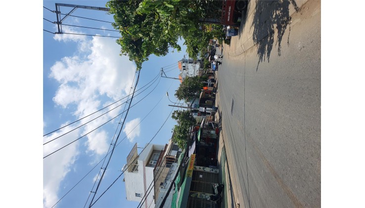 CẦN BÁN LÔ ĐẤT DT 82M2 SÁT ĐƯỜNG LÊ VĂN CHÍ. NGÃ TƯ THỦ ĐỨC. 4 TỶ. THƯƠNG LƯỢNG.