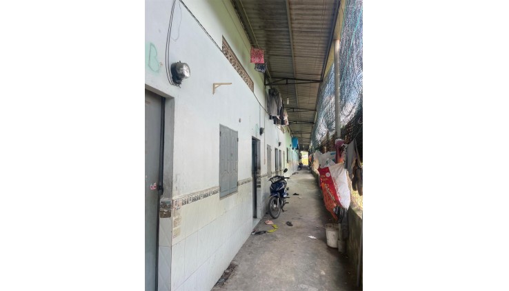CHDV CAO CẤP  cách sân bay 5p, 2PN, 2WC full nội thất DT 55m2. Giá 12,5tr/thg