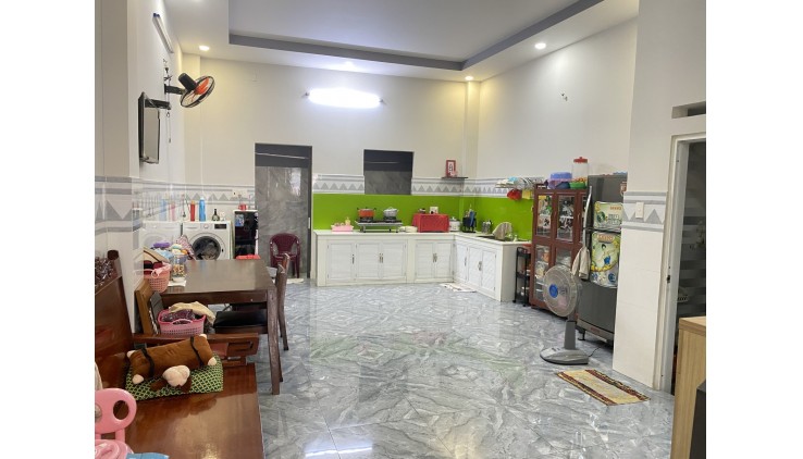 BÁN NHÀ 3 TẦNG 68M2, NGÕ TÂN HÒA ĐÔNG, Q.6, GIÁ 6.5 TỶ - SỔ HỒNG CHÍNH CHỦ