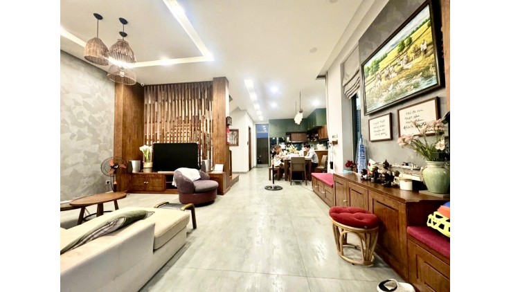 9x17m Biệt thự KDC Jamona City - P Phú Phuận Q7 - 3 tầng đẹp - giá 22.9 tỷ