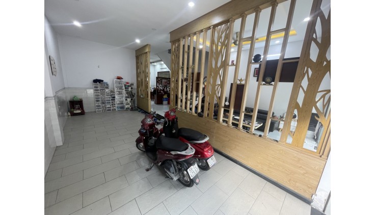 Khu độc lập ven sông Tân Phong Q7 - 7x18m - 3 tầng đẹp - giá 22.98 tỷ