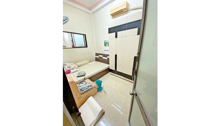 Mặt tiền hẻm 206 Tùng Thiện Vương 4x19 chỉ 10 tỷ 5