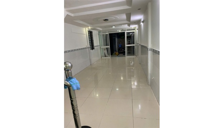 Bán nhà 56m2, Đường Số 4, Cư Xá Đô Thành, Phường 4, Quận 3, Giá chỉ 7.2 tỷ