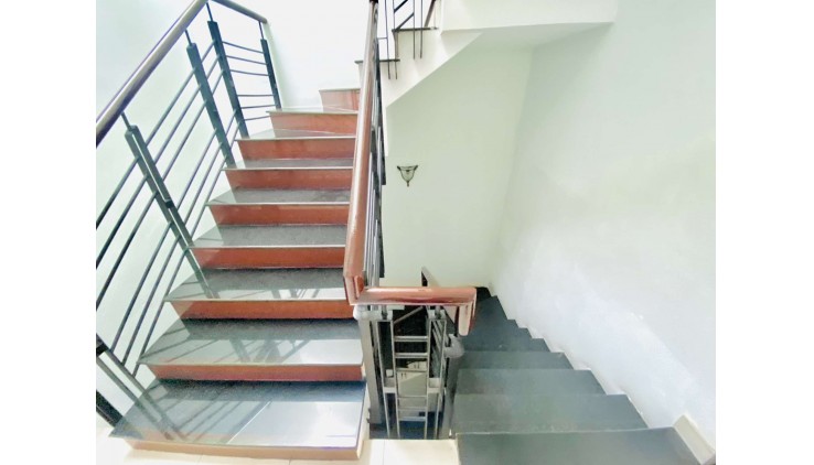 4x18m KDC An Phú Hưng P Tân Phong Q7 - 4 tầng đẹp – mặt tiềnđường 12m - giá 13.9 tỷ