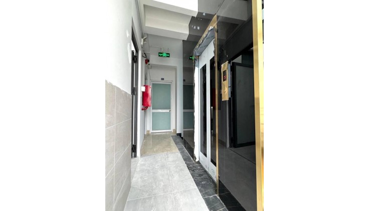 CĂN HỘ DỊCH VỤ CHUẨN 2025 - THANG MÁY, HẦM ĐỂ XE, THANG THOÁT HIỂM - XVNT, BÌNH THẠNH
