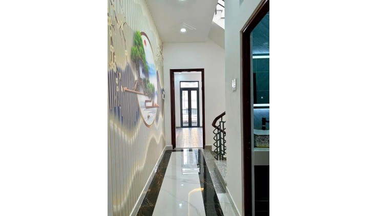 Q5 SIÊU HIẾM NHÀ BÁN-Hẻm xe hơi, gần mặt đường Nguyễn Văn Đừng-4Tầng 4PN-Nhỉnh 10Tỷ