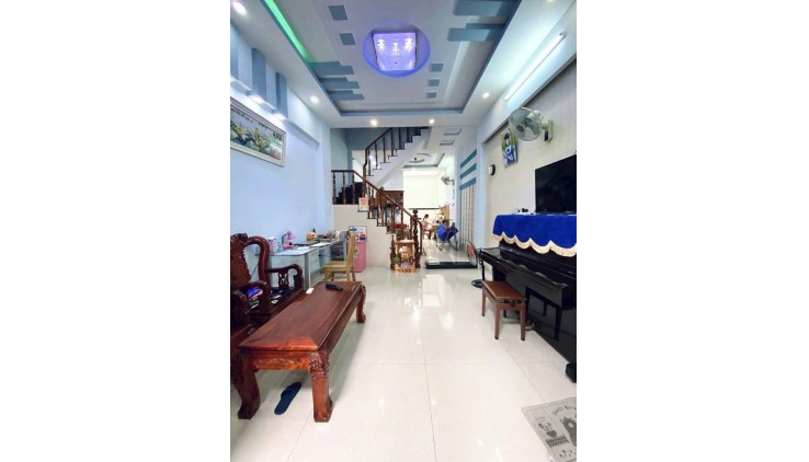 Bán Nhà đẹp hẻm to 8m xe hơi đậu tránh TL41, 76m2, 2 tầng, khu dân trí cao