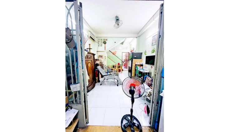 Mặt tiền Liên Tỉnh 5 - 4 tầng nở hậu 3.8x21 chỉ 14 tỷ 8