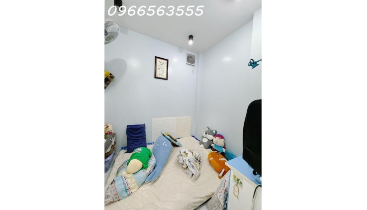 Quận 4 - 5 Tầng,  hoàn công, khu dân cư hiện hữu, hẻm thông , Giá bán 3.9 tỷ tl