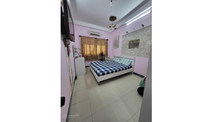 Mặt tiền kinh doanh sầm uất Dương Bá Trạc P1Q8- 5 tầng - 6PN - hoàn công đủ - nhỉnh 15 tỷ