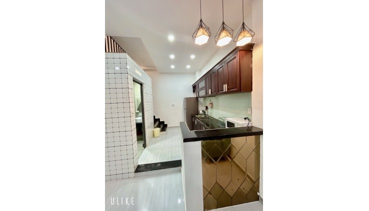 BÁN NHÀ ĐẸP, [ P3Q8] - HẺM 184 ÂU DƯƠNG LÂN, NHÀ 3 TẦNG BTCT KIÊN CỐ, ĐẸP LUNG LINH FULL NỘI THẤT - DIỆN TÍCH 43.2M2 ĐẤT HIỆN HỮU VUÔNG VỨC - HOÀN
