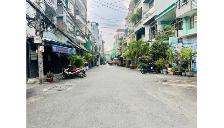 Bán nhà HXH Âu Dương Lân 45m2 2 tầng phường 2 quận 8 giá chỉ nhỉnh 4 tỷ