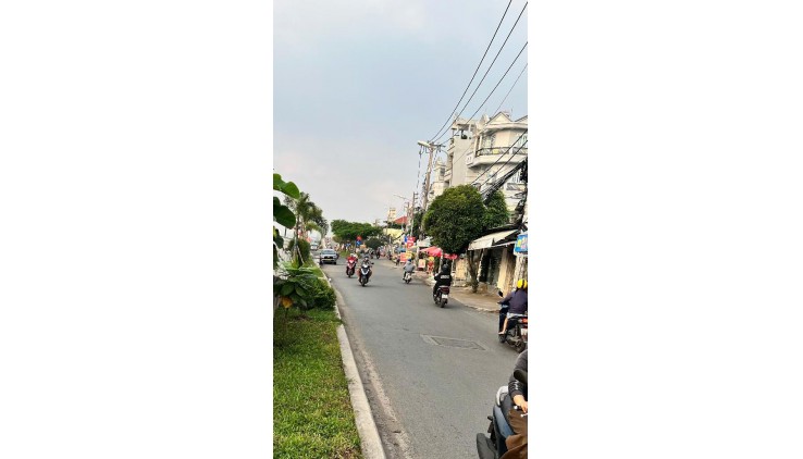 Mặt tiền kinh doanh Mễ Cốc 4.4x35 chỉ 10 tỷ 2
