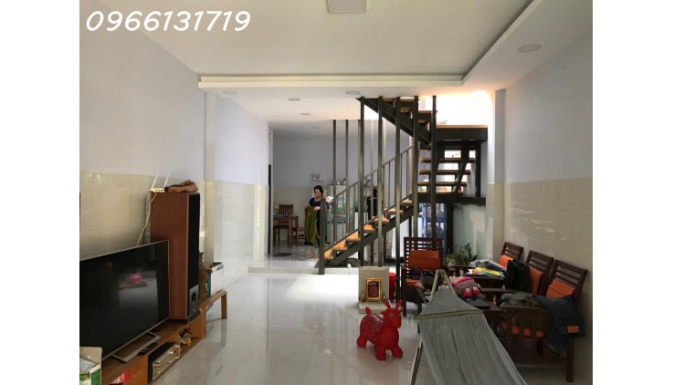 Bán nhà đường Nguyễn Thị Huê , Bà Điểm, Hóc môn, 55m2, nhỉnh 2 tỷ.