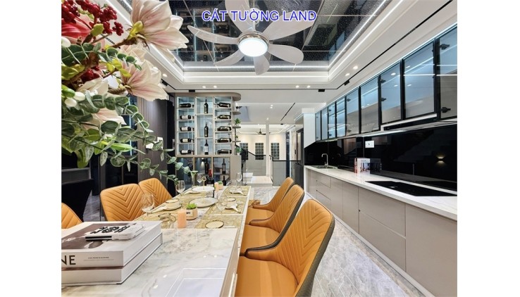 ĐẸP MÊ LI!!! Đường Số 51, Sát Bờ Kênh Tham Lương đang HOT, chỉ 8.99 tỷ