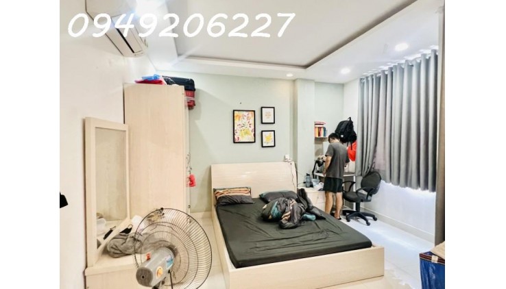 Định Cư Bán Gấp! Bình Thạnh DT 46m2, MT 4.79M, 4 Tầng Mới Tinh Chỉ 7 Tỷ 5