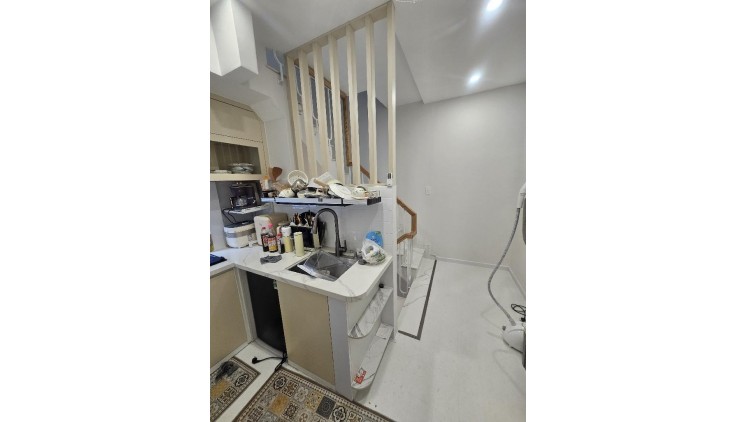 Nhà Mặt tiền giá trong hẻm - Căn góc 2 mtkd vĩnh viễn ngô gia tự - KD thuận tiện