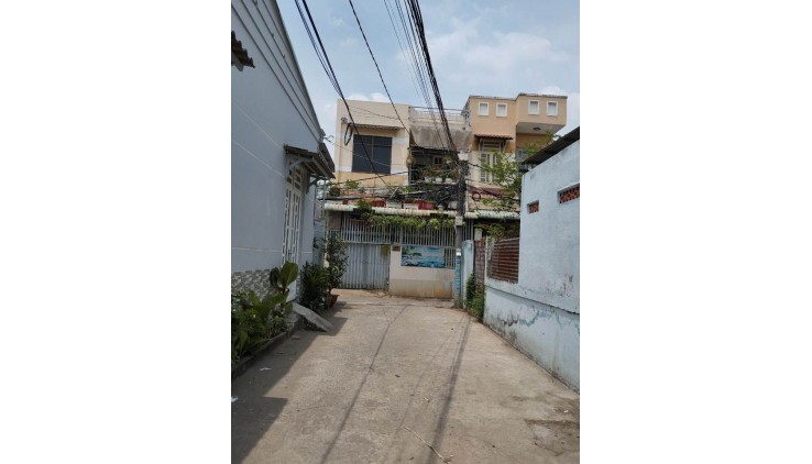 Đất 60m2 chính chủ cần bán gấp tại Quận 7