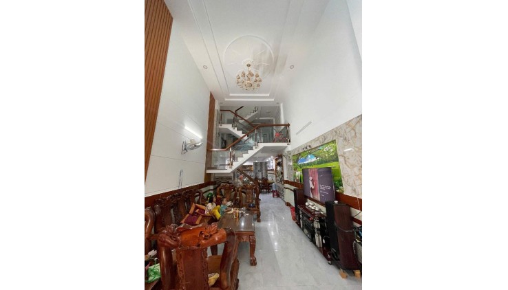BÁN NHÀ KHU VIP PHÂN LÔ NGUYỄN ẢNH THỦ - ĐƯỜNG NHỰA 7M THÔNG TỨ TUNG - 67M2 (4x16.5), 4 TẦNG BTCT - NHÀ ĐẸP VÀO Ở NGAY - NHỈNH 6 TỶ.
