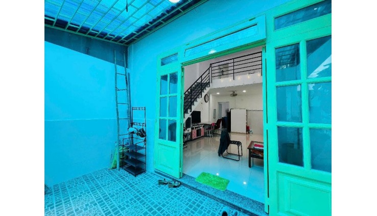 NHÀ ĐẸP Ở NGAY - HẺM NHỰA Ô TÔ GẦN KDC HIỆP THÀNH CITY - 71M2 (5 x 14), NỞ HẬU, 2 TẦNG, 3 PN - CHỈ HƠN 3 TỶ.