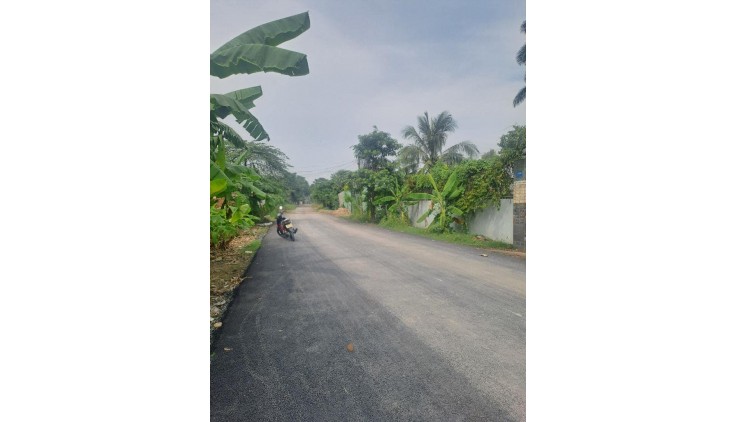 BÁN ĐẤT MẶT TIỀN VIEW SÔNG SÀI GÒN - KHU PHÂN LÔ AN PHÚ ĐÔNG - 105M2 (5.4x19) - ĐẤT TRỐNG FULL THỔ CƯ - GẦN ĐẠI HỌC NGUYỄN TẤT THÀNH - CHỈ NHỈNH 6 TỶ.