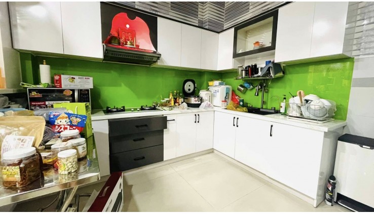 Nhà Mặt Tiền Thụt Đường Kỳ Đồng Quận 3 Phường 9.