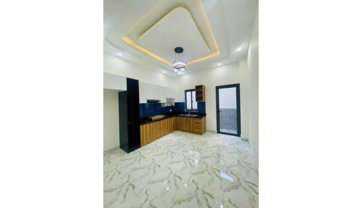 TÂN SƠN NHÌ - SÁT MẶT TIỀN - NHÀ MỚI 3 TẦNG - 4PN - 56M NỘI THẤT ĐẸP GIÁ NHỈNH 6 ĐỒNG