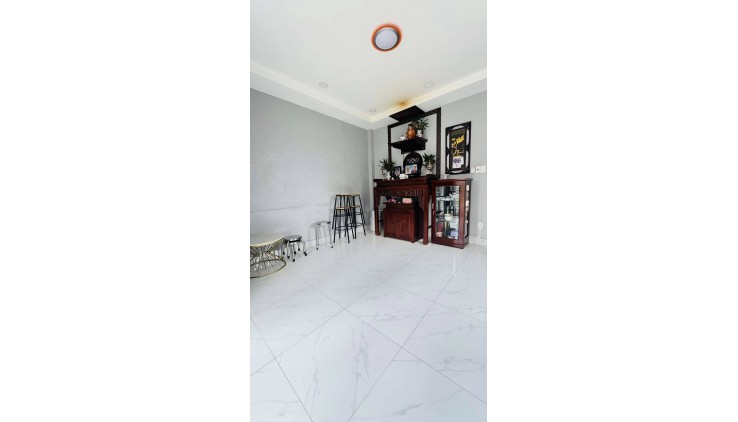 Nhà Đường Nguyễn Du Bến Thành Quận 1.