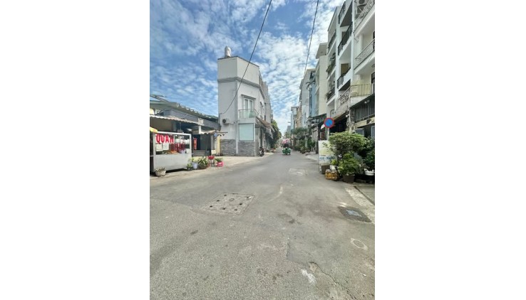 Nhà Hẻm Ôtô Đường Thành Thái Phường 14 Quận 10.
