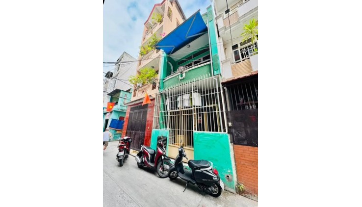 Nhà Hẻm Ôtô Đường Cách Mạng Tháng 8 Phường 13 Quận 10.