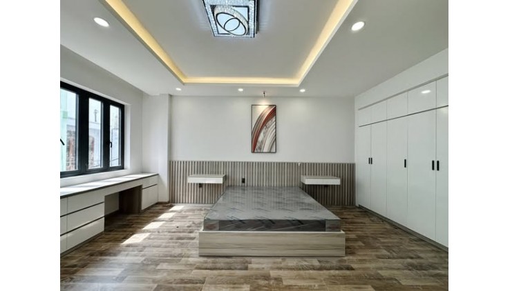 Nhà Đường Đặng Văn Văn Ngữ Quận Phú Nhuận Phường 10.
