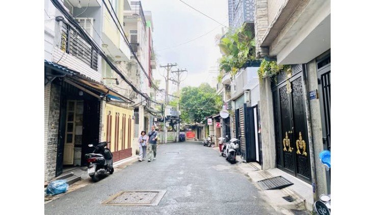 Nhà Đường Lê Văn Sỹ Quận Phú Nhuận Phường 10.