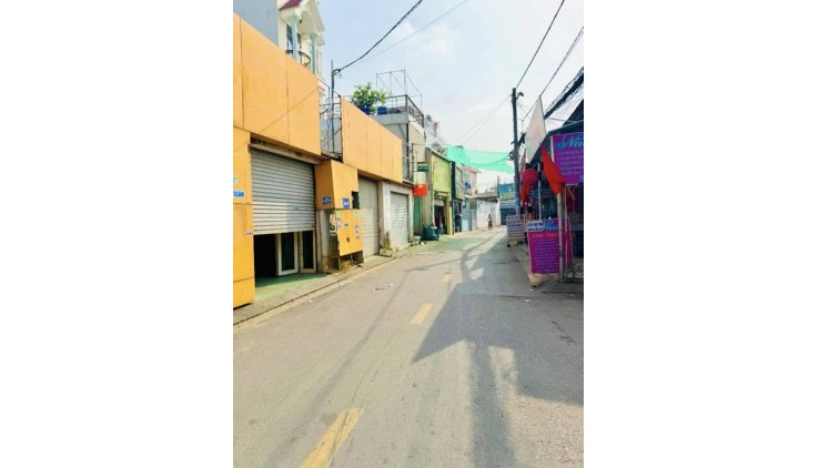GIÁP TÂN PHÚ - DÒNG TIỀN 10TR - HXH THÔNG - SÁT MT - GẦN 100M NỞ HẬU NHỈNH 5 TỶ
