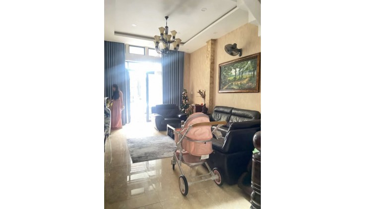 Nhà Hẻm Ôtô Đường Giải Phóng Phường 4 Quận Tân Bình.