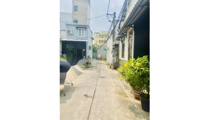 ĐẤT TRỐNG FULL THỔ - HẺM XE HƠI THÔNG - 40.3M2 - SỔ VUÔNG GIÁ 4.2 TỶ
