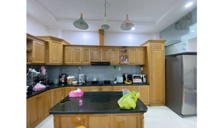 Nhà Hẻm Ôtô Đường Cách Mạng Tháng 8 Quận 10 Phường 15.