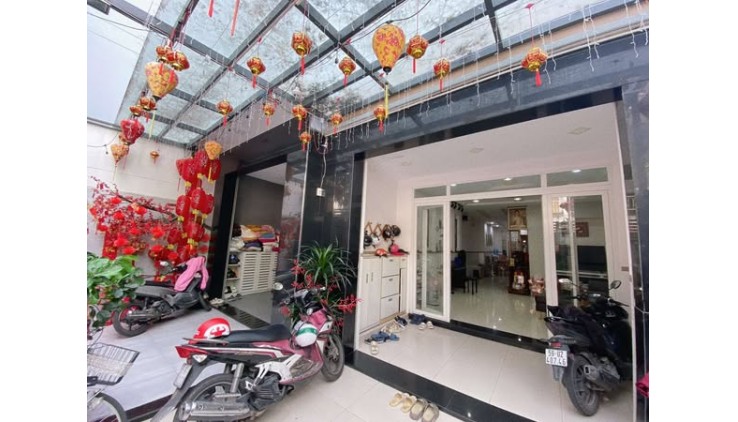 Nhà Hẻm Ôtô Đường Cách Mạng Tháng 8 Quận 10 Phường 15.