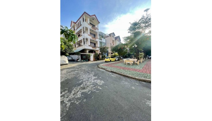 Bán đất thổ cư 100m2, Hoàng Diệu 2, Linh Chiểu, Thủ Đức - 8 tỷ
