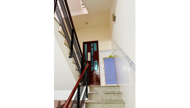 MẶT TIỀN KINH DOANH KHU BÀN CỜ HỌ LÊ - 4 TẦNG - 4.2X18.5 NỞ HẬU NHỈNH 11 ĐỒNG