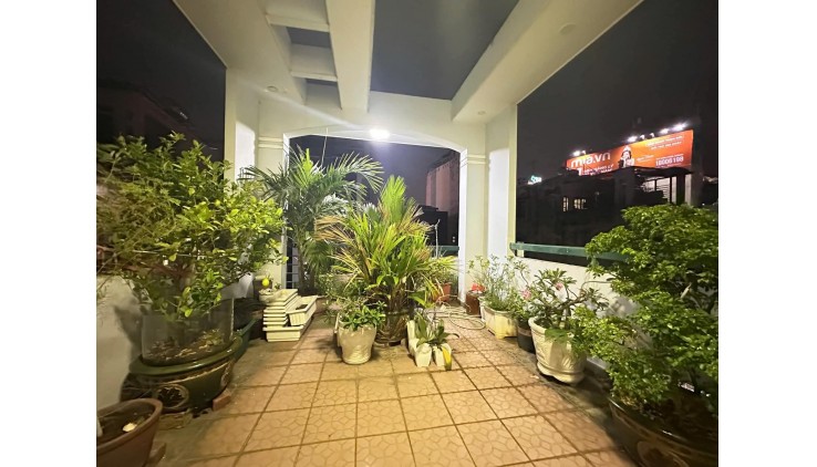 Nhà  Đường Bạch Đằng Phường 15 Quận Bình Thạnh..