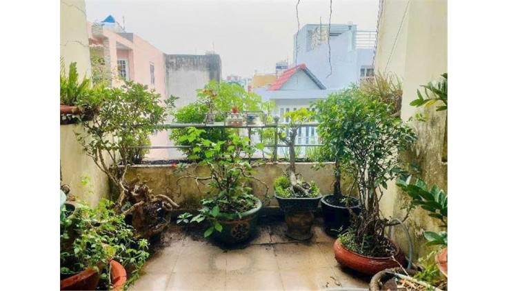 CHỈ 5.8 TỶ- Nhà Hẻm 4Tầng Gần Mặt Tiền Nguyễn Văn Cừ Q1 35m2,3PN, TN thuê 13Tr/th